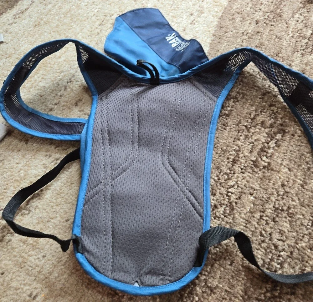 CamelBak Blue Hydration Sling Pack With Bladder - Two-Tone Blue